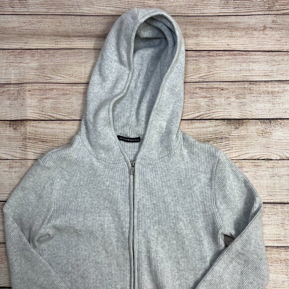 Brandy Melville Gray Ribbed Crop Hoodie Zip Up One Size Soft Knit Sweater Y2K - Picture 8 of 10